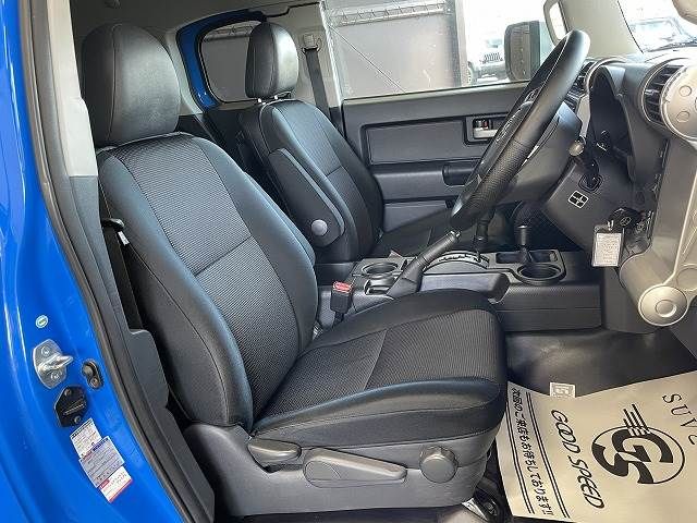 Toyota FJ CRUISER 2010-11 8488-4
