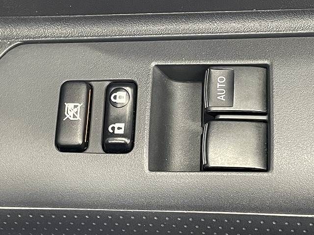 Toyota FJ CRUISER 2010-11 8488-9