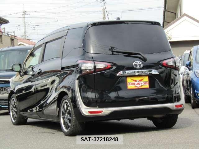 Toyota SIENTA 2017-09 325970-4