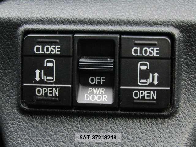 Toyota SIENTA 2017-09 325970-10