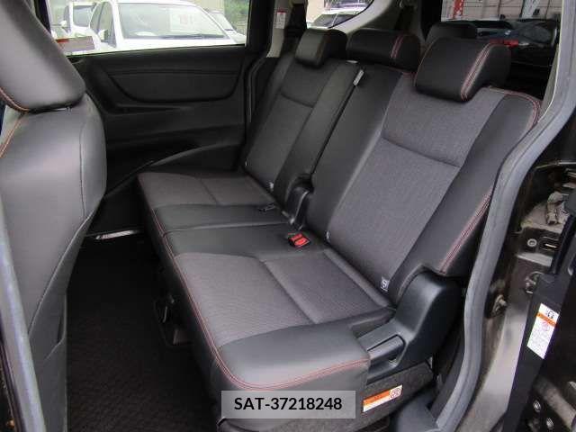 Toyota SIENTA 2017-09 325970-16