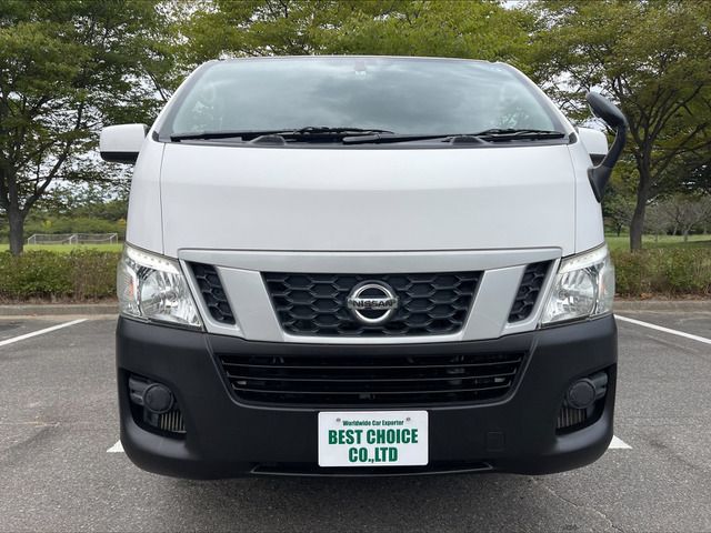 Nissan NV350 Caravan 2015-05 17056-4