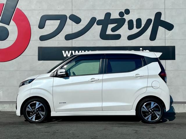 Nissan DAYZ 2019-11 195776-4