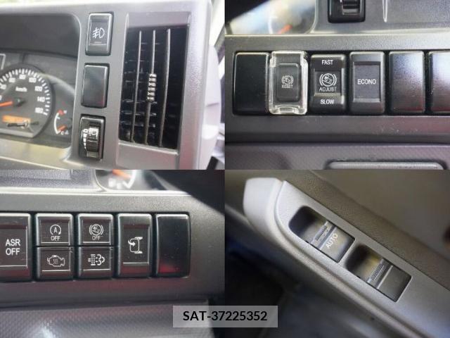 Isuzu ELF TRUCK 2016-09 207793-25