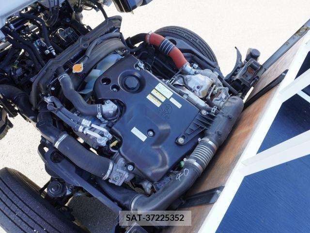 Isuzu ELF TRUCK 2016-09 207793-17