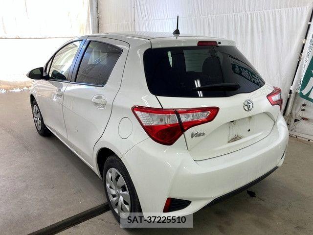 Toyota VITZ 2019-02 233636-2