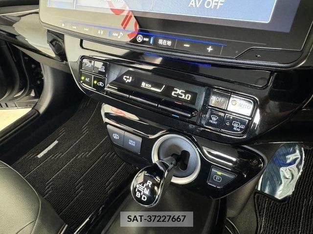 Toyota PRIUS PHV 2019-09 322603-18