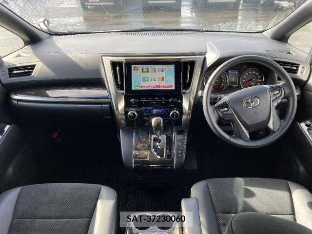Toyota ALPHARD 2022-05 221891-2