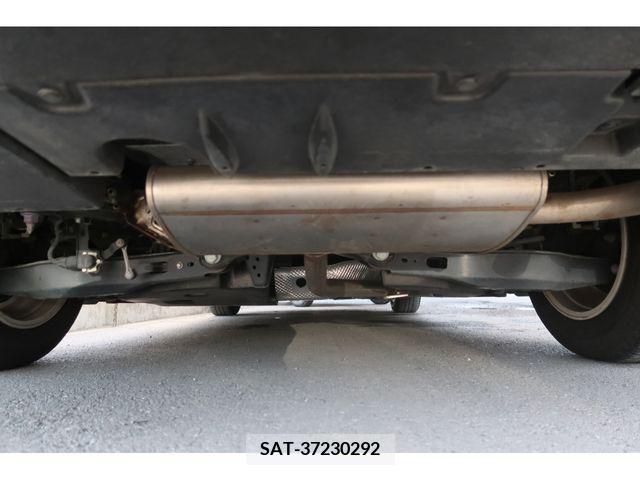 Toyota PRIUS 2017-09 246719-18