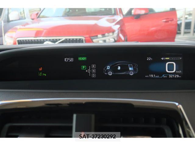 Toyota PRIUS 2017-09 246719-7