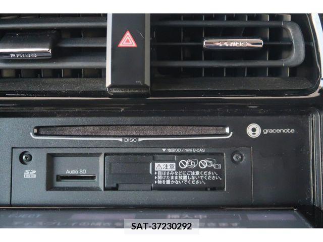 Toyota PRIUS 2017-09 246719-6