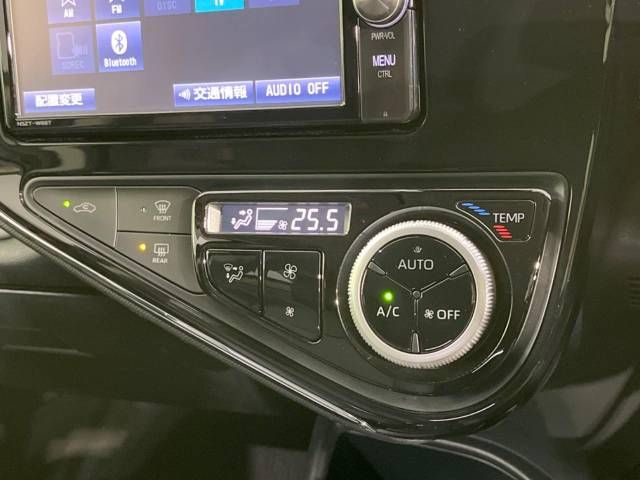 Toyota AQUA 2018-05 189013-6