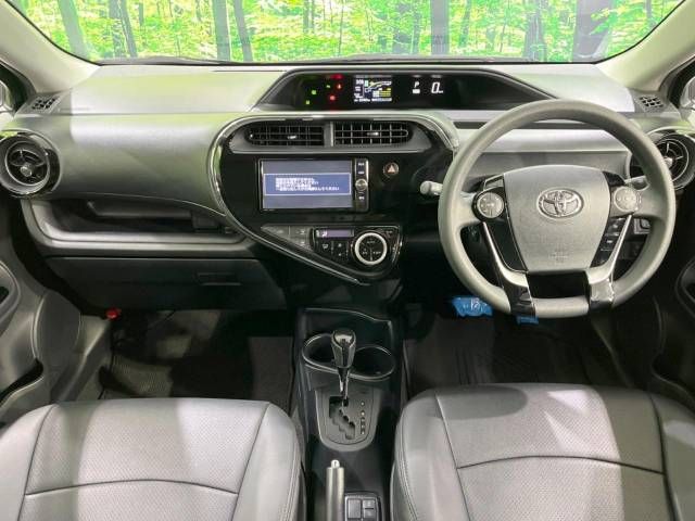Toyota AQUA 2018-05 189013-1