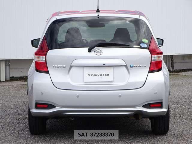 Nissan NOTE 2019-07 328432-5