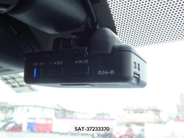 Nissan NOTE 2019-07 328432-14
