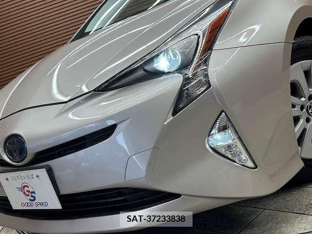 Toyota PRIUS 2016-06 209730-9