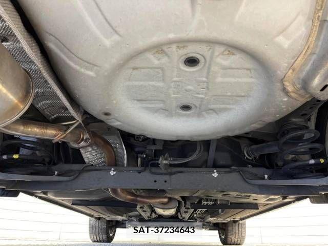 Nissan JUKE 2011-11 302517-18