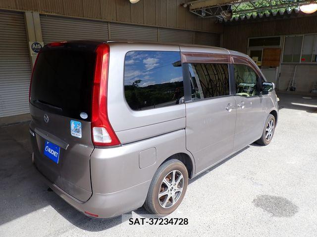 Nissan SERENA 2007-02 284340-7