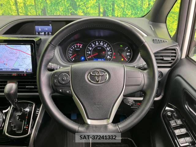 Toyota VOXY 2020-01 370315-12