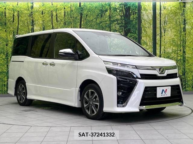 Toyota VOXY 2020-01 370315-17