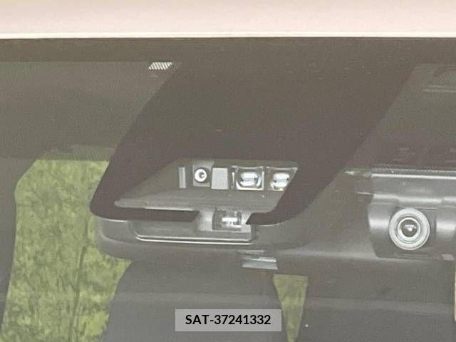 Toyota VOXY 2020-01 370315-6