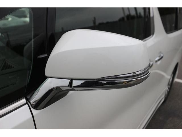 Toyota ALPHARD HYBRID 2018-06 194236-6