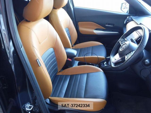 Nissan KICKS 2021-03 209225-13