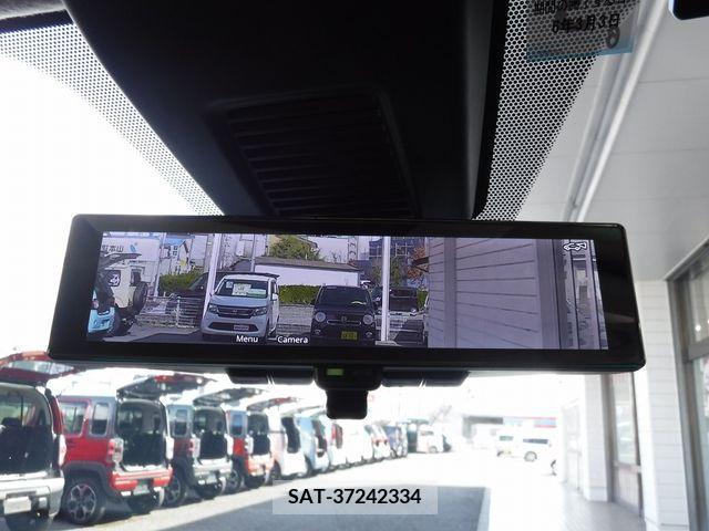 Nissan KICKS 2021-03 209225-17