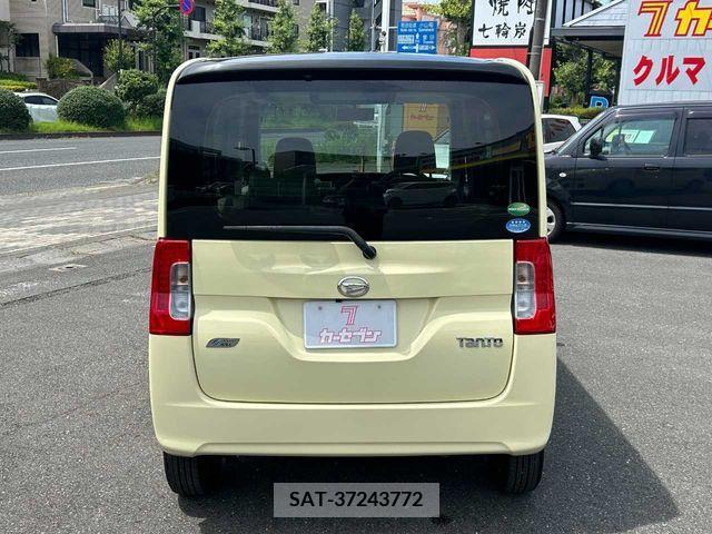 Daihatsu TANTO 2013-12 343268-5