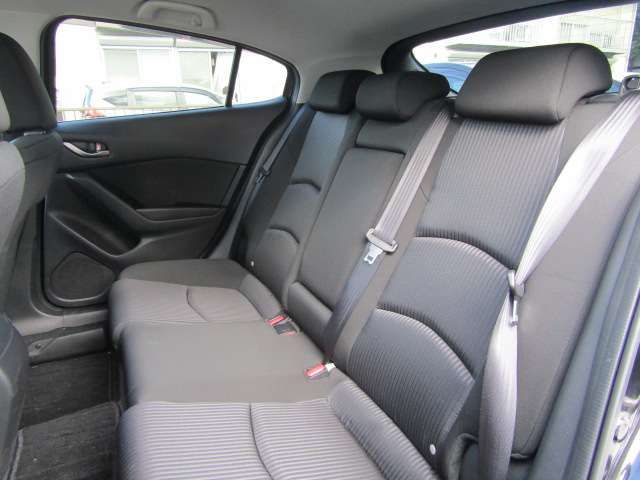 Mazda AXELA SPORT 2015-04 11259-9