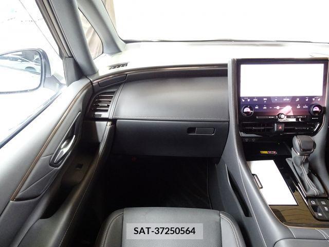 Toyota ALPHARD 2024-01 380330-10
