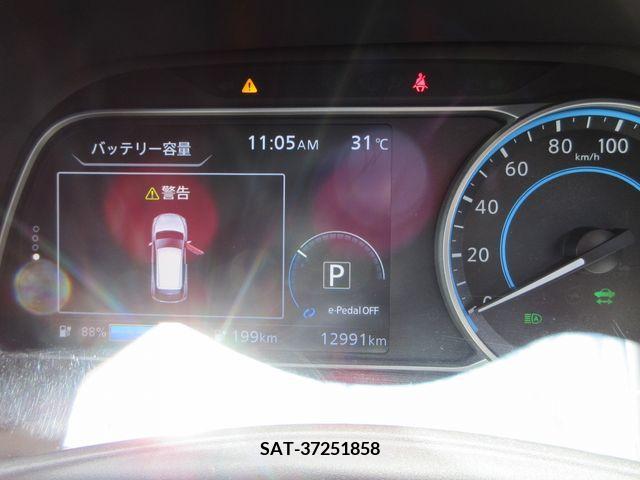 Nissan LEAF 2022-07 367066-9