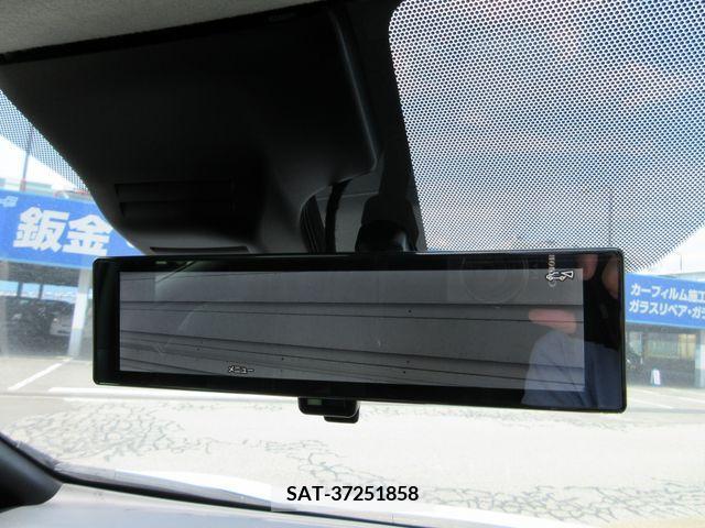 Nissan LEAF 2022-07 367066-17