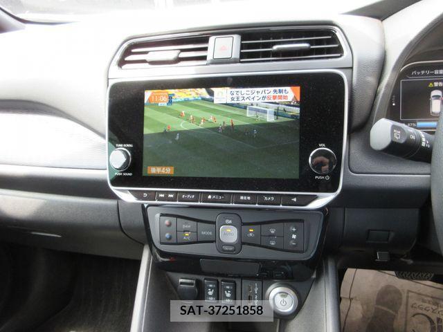 Nissan LEAF 2022-07 367066-14