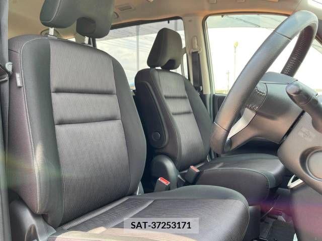Nissan SERENA 2019-09 393891-8