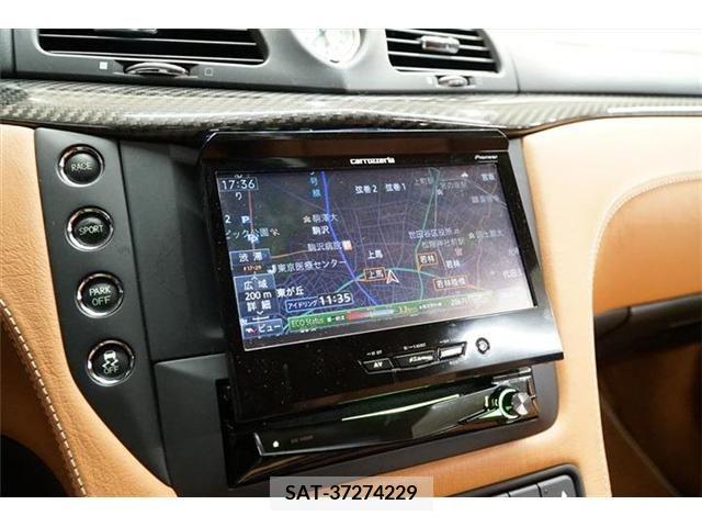 Maserati GRANTURISMO 2015-07 372092-16