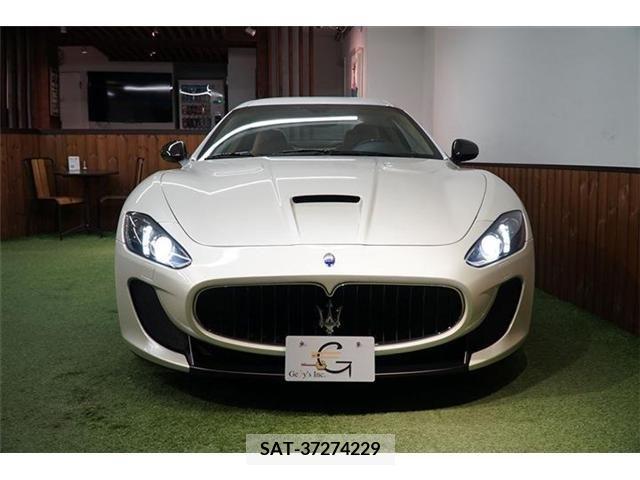 Maserati GRANTURISMO 2015-07 372092-3