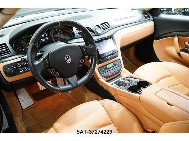 Maserati GRANTURISMO 2015-07 372092-13