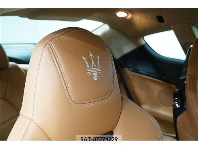 Maserati GRANTURISMO 2015-07 372092-12