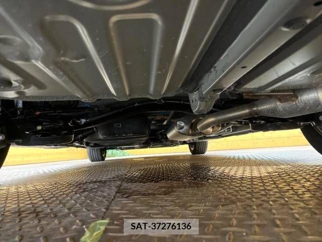 Toyota VOXY 2022-12 341560-19