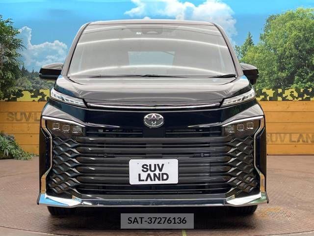 Toyota VOXY 2022-12 341560-14