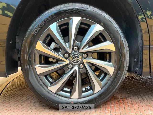 Toyota VOXY 2022-12 341560-13