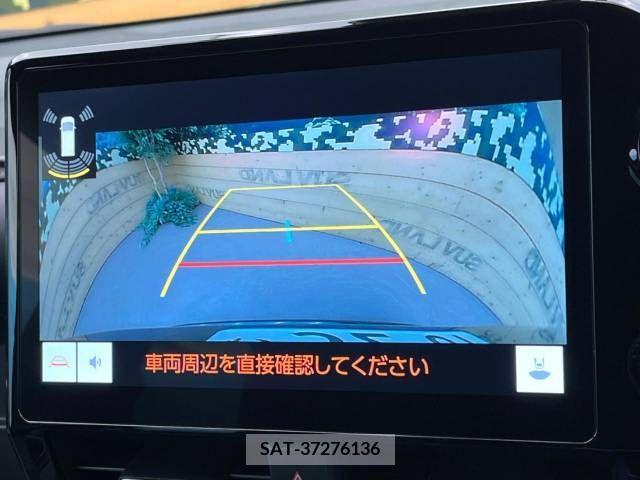 Toyota VOXY 2022-12 341560-3