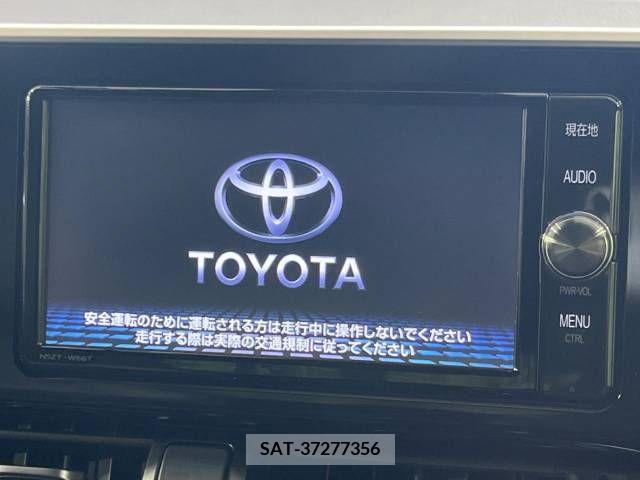Toyota C-HR 2017-10 267380-3