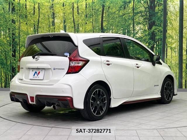 Nissan NOTE 2017-06 214233-17