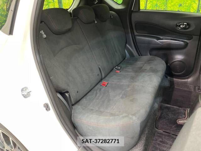 Nissan NOTE 2017-06 214233-9