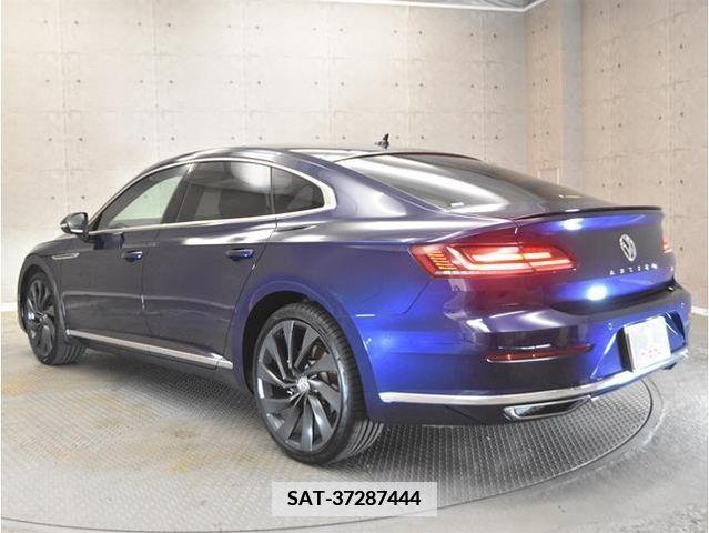 VolksWagen ARTEON 2019-04 370623-7