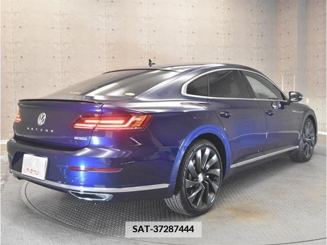 VolksWagen ARTEON 2019-04 370623-6