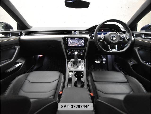 VolksWagen ARTEON 2019-04 370623-1