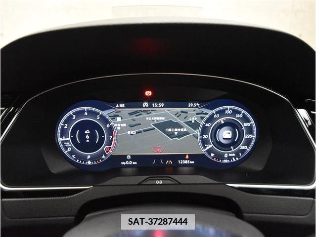 VolksWagen ARTEON 2019-04 370623-13